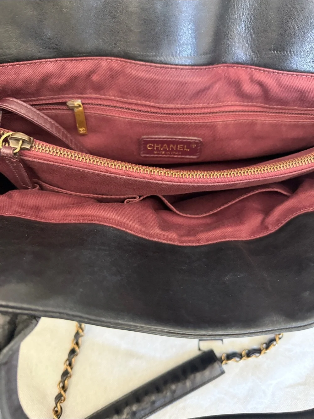 CHANEL Black Quilted Leather bag/tote with Gold CC Hardware